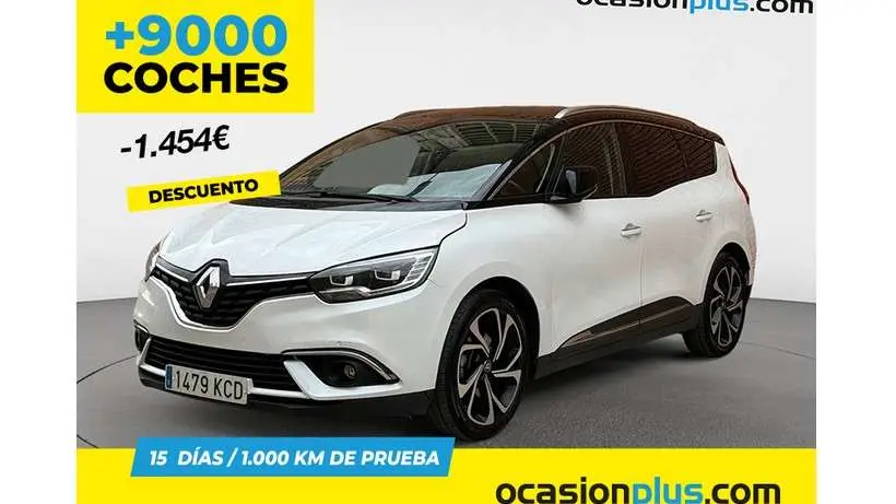 Photo 1 : Renault Grand Scenic 2017 Essence