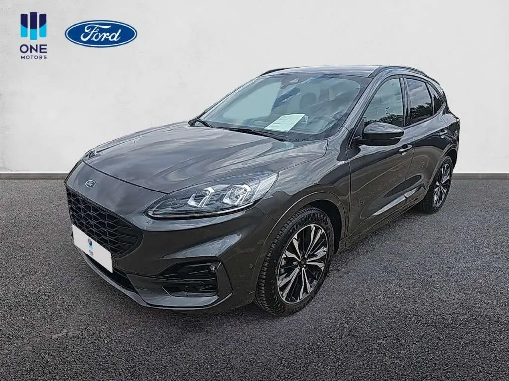 Photo 1 : Ford Kuga 2022 Petrol