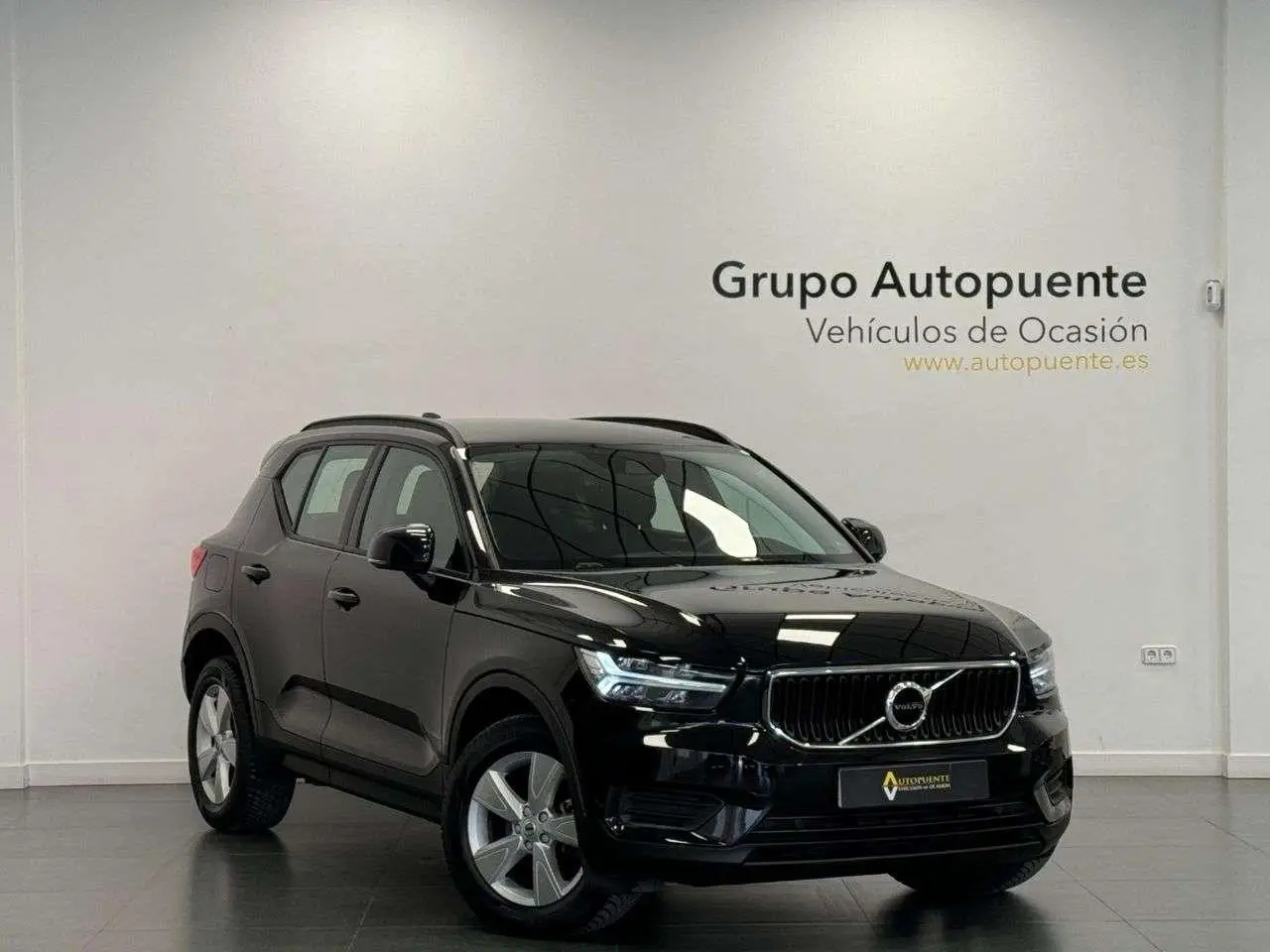 Photo 1 : Volvo Xc40 2018 Diesel