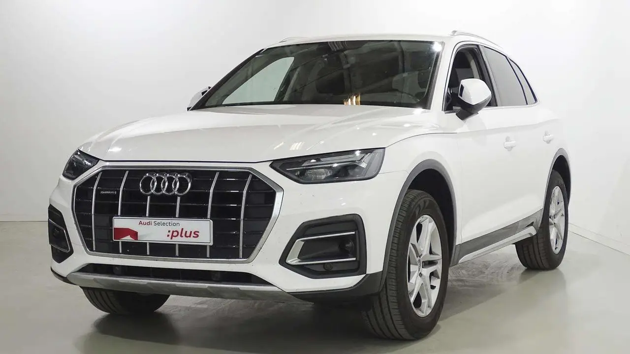 Photo 1 : Audi Q5 2021 Diesel