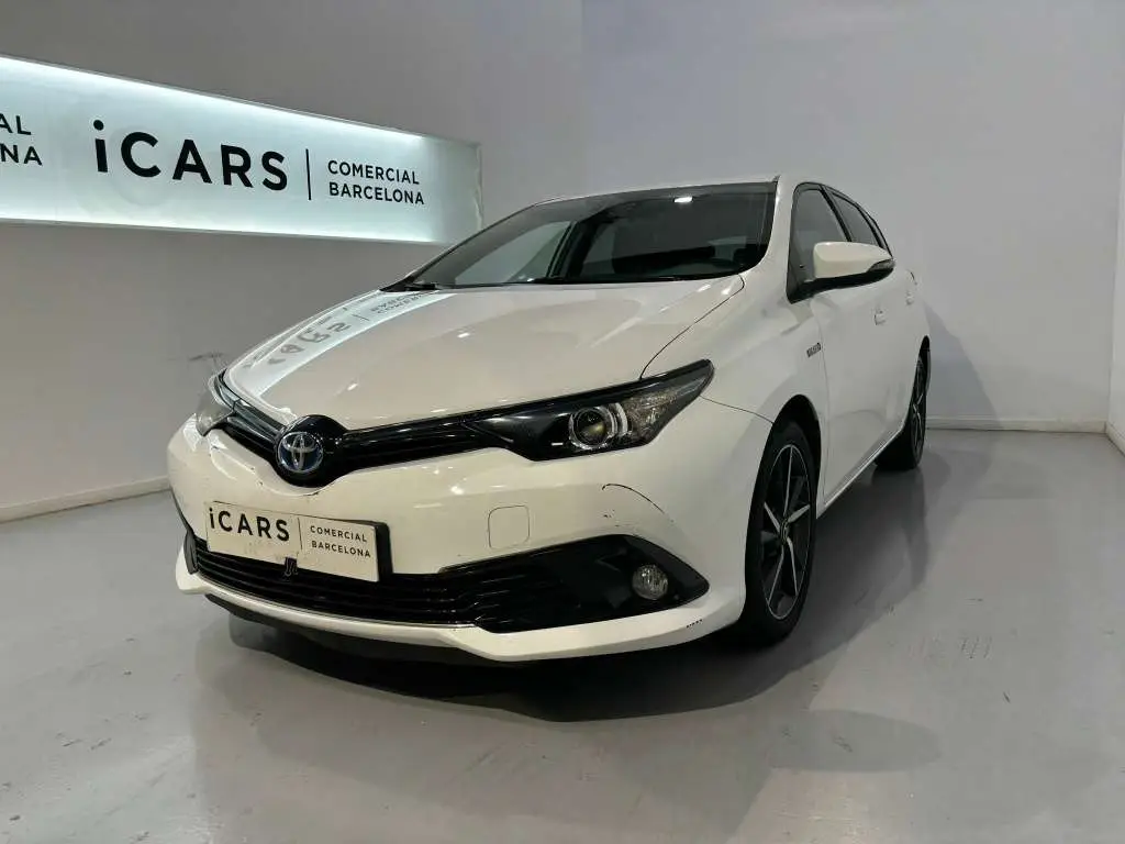 Photo 1 : Toyota Auris 2018 Hybride