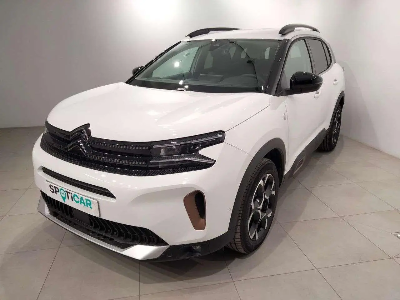 Photo 1 : Citroen C5 Aircross 2024 Petrol