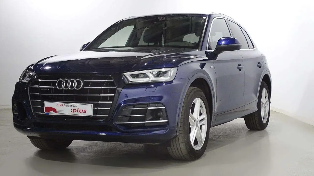 Photo 1 : Audi Q5 2020 Hybrid