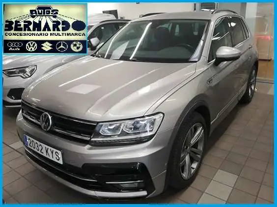 Photo 1 : Volkswagen Tiguan 2019 Diesel