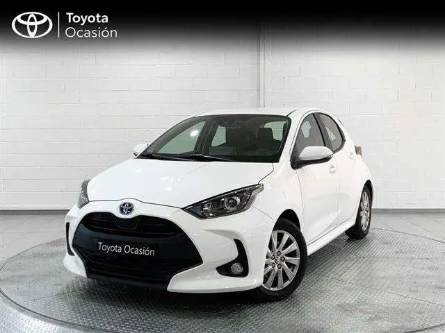 Photo 1 : Toyota Yaris 2024 Hybrid