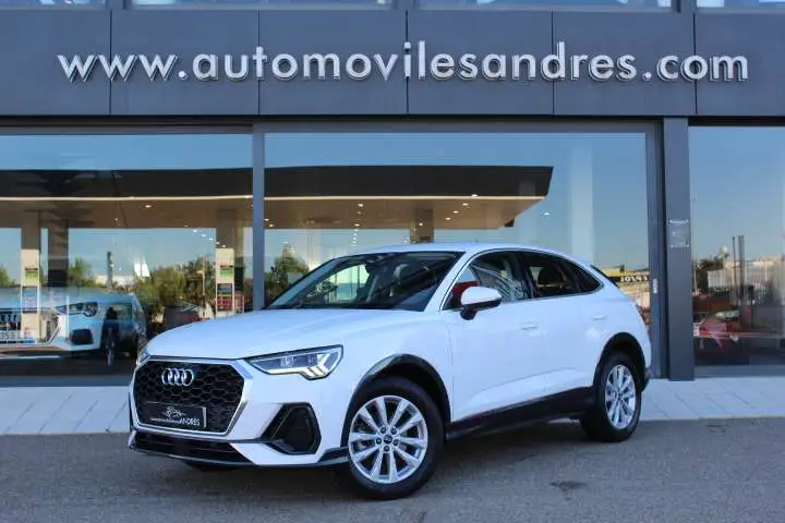 Photo 1 : Audi Q3 2022 Diesel