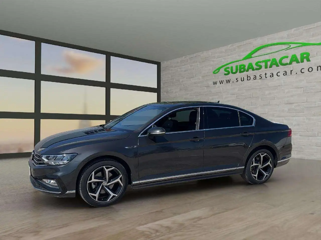 Photo 1 : Volkswagen Passat 2020 Petrol