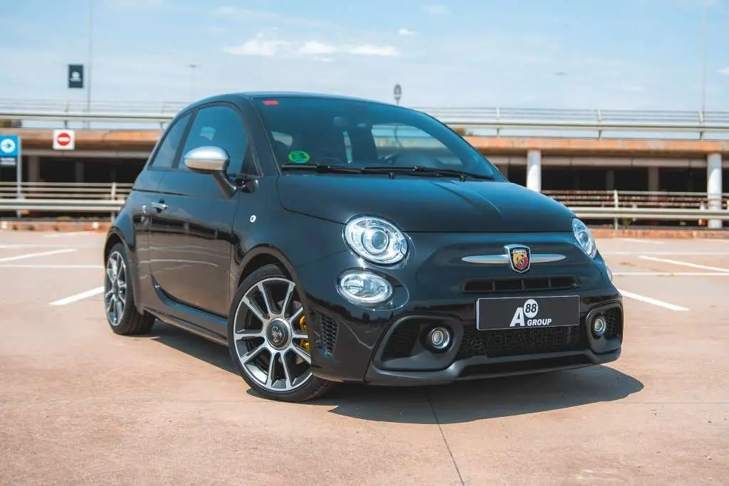 Photo 1 : Abarth 595 2018 Petrol