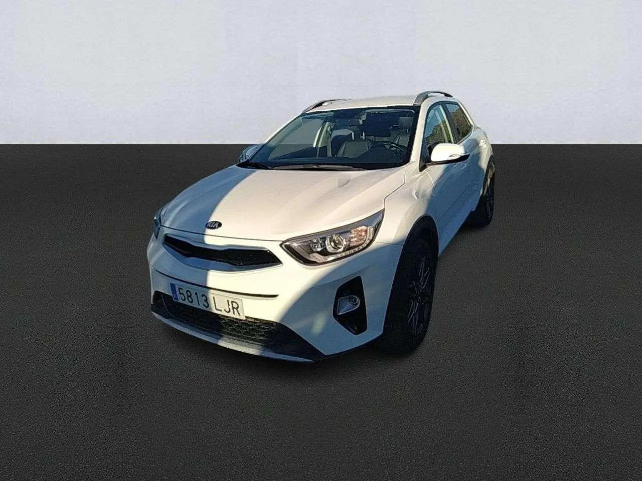 Photo 1 : Kia Stonic 2020 Essence