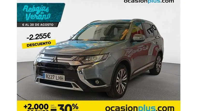 Photo 1 : Mitsubishi Outlander 2020 Essence