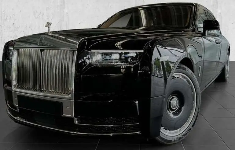 Photo 1 : Rolls-royce Phantom 2023 Essence