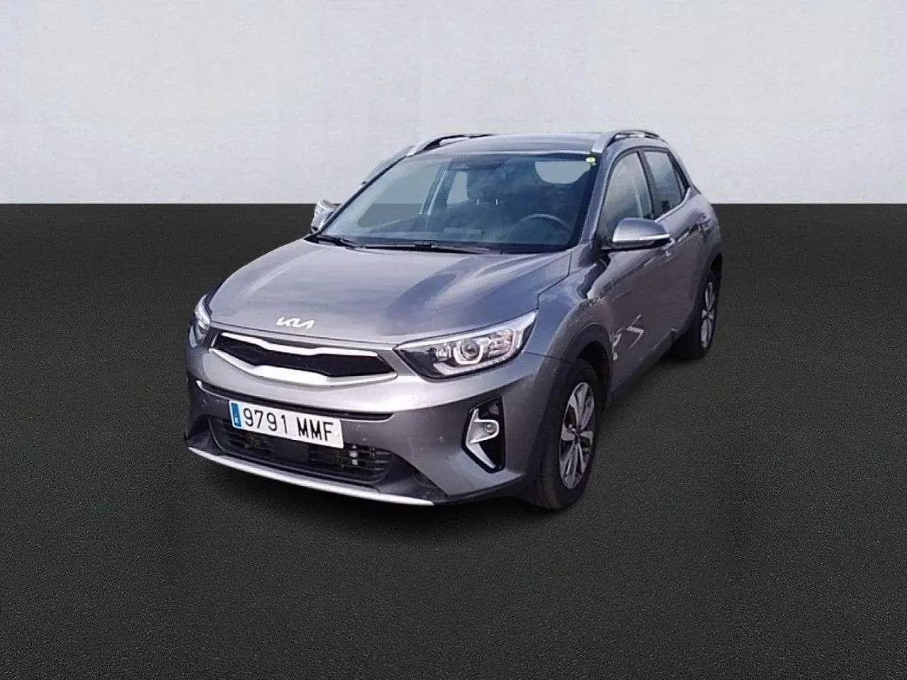 Photo 1 : Kia Stonic 2023 Petrol