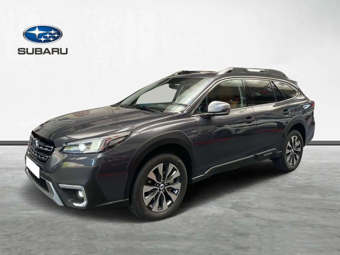 Photo 1 : Subaru Outback 2023 Essence