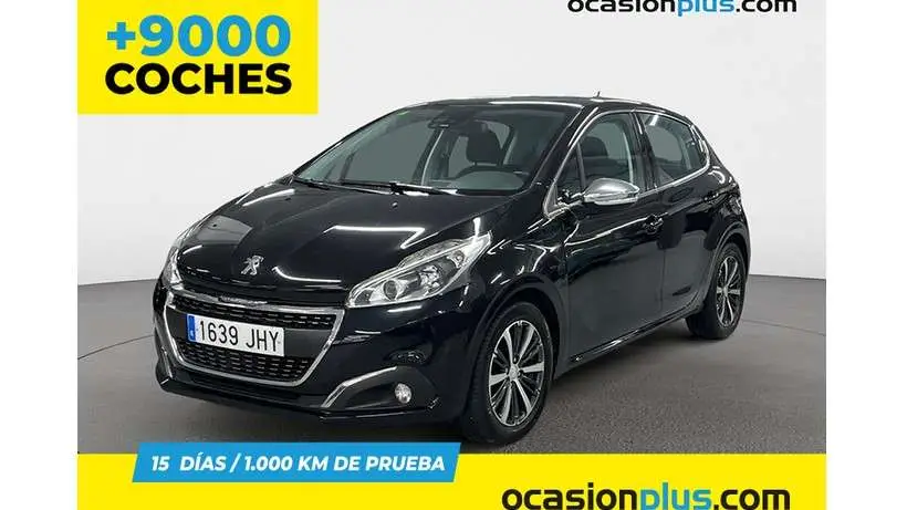 Photo 1 : Peugeot 208 2015 Essence