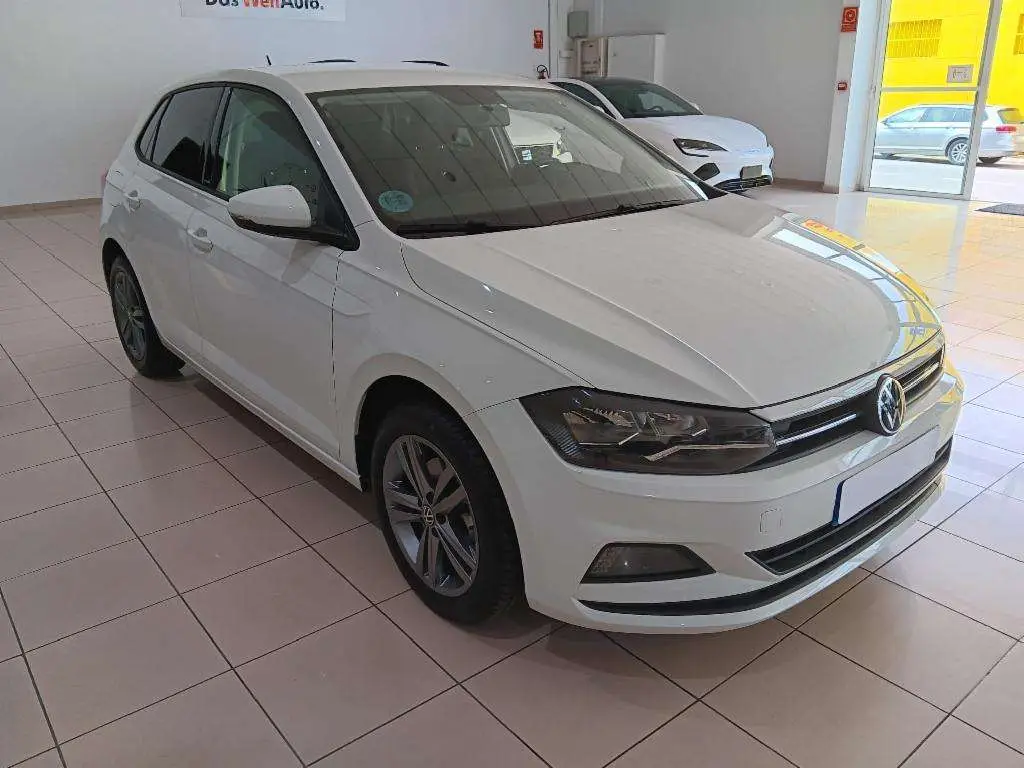 Photo 1 : Volkswagen Polo 2020 Petrol