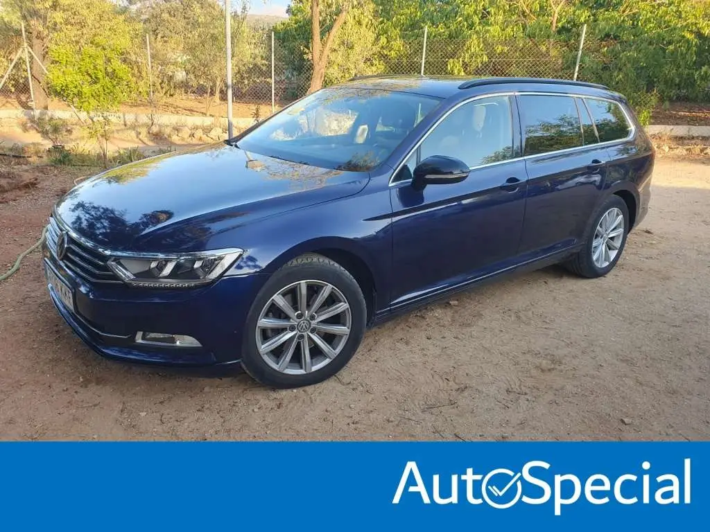 Photo 1 : Volkswagen Passat 2020 Diesel