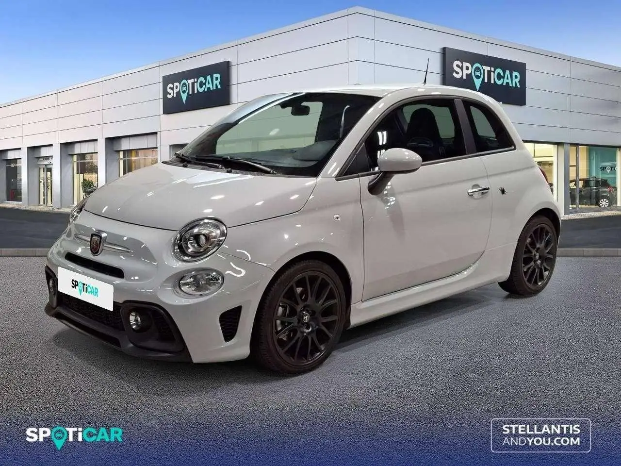 Photo 1 : Abarth 500 2023 Petrol