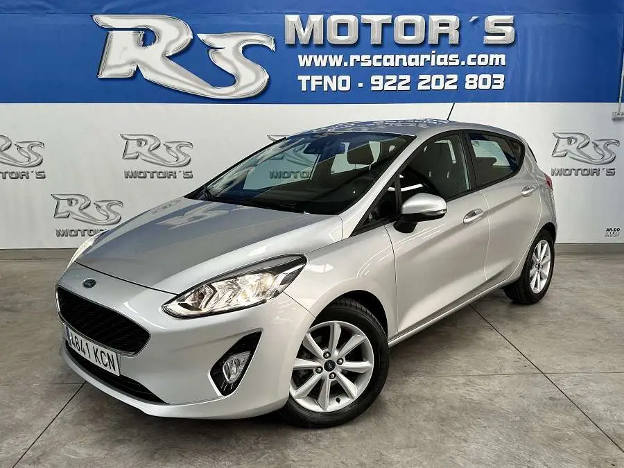 Photo 1 : Ford Fiesta 2017 Petrol