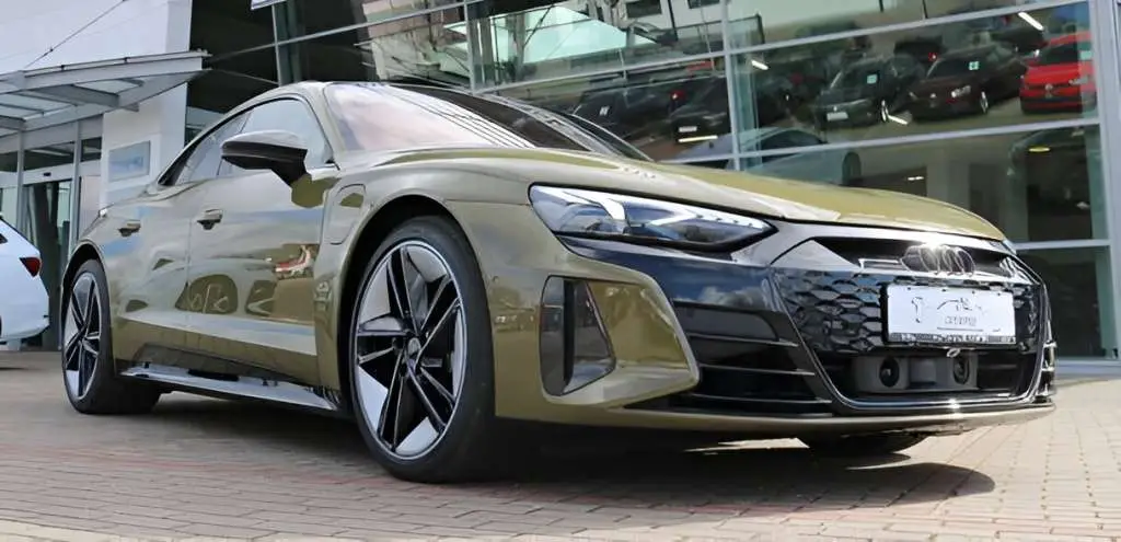 Photo 1 : Audi E-tron 2021 Electric