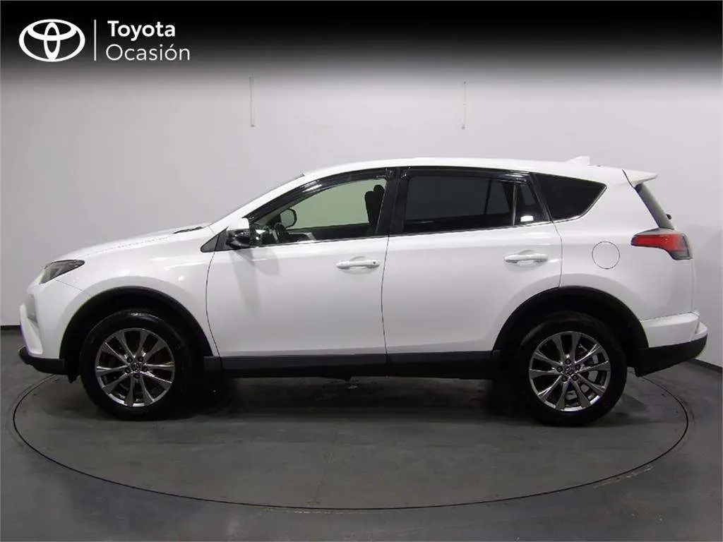 Photo 1 : Toyota Rav4 2016 Diesel