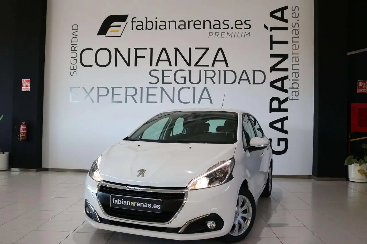 Photo 1 : Peugeot 208 2018 Diesel