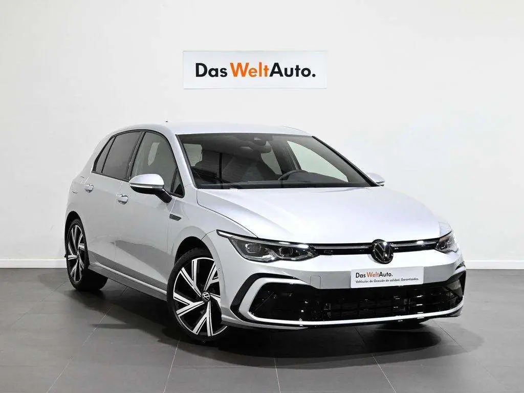 Photo 1 : Volkswagen Golf 2023 Diesel