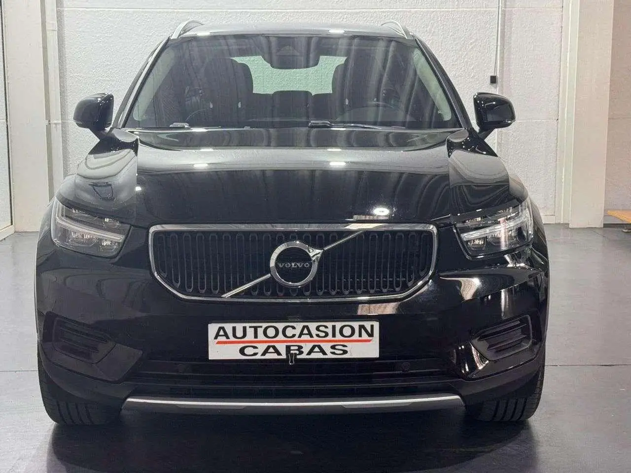 Photo 1 : Volvo Xc40 2022 Hybride