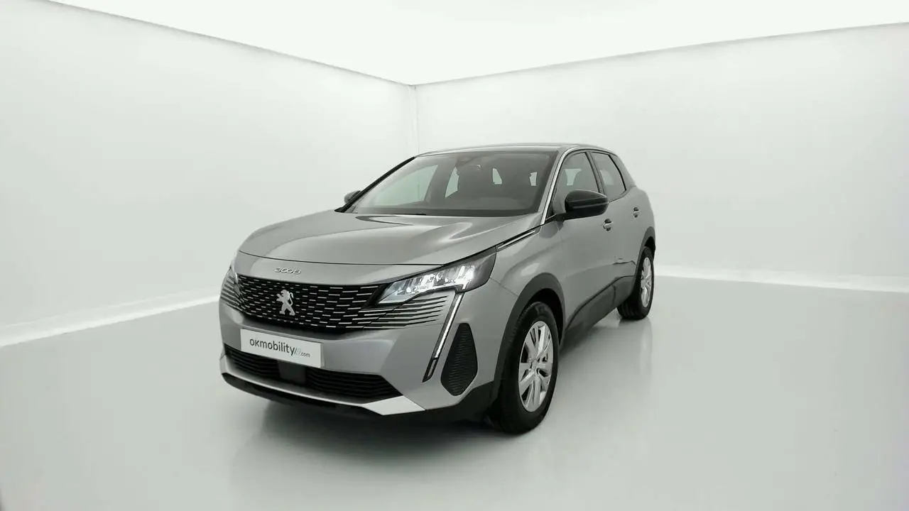 Photo 1 : Peugeot 3008 2022 Essence