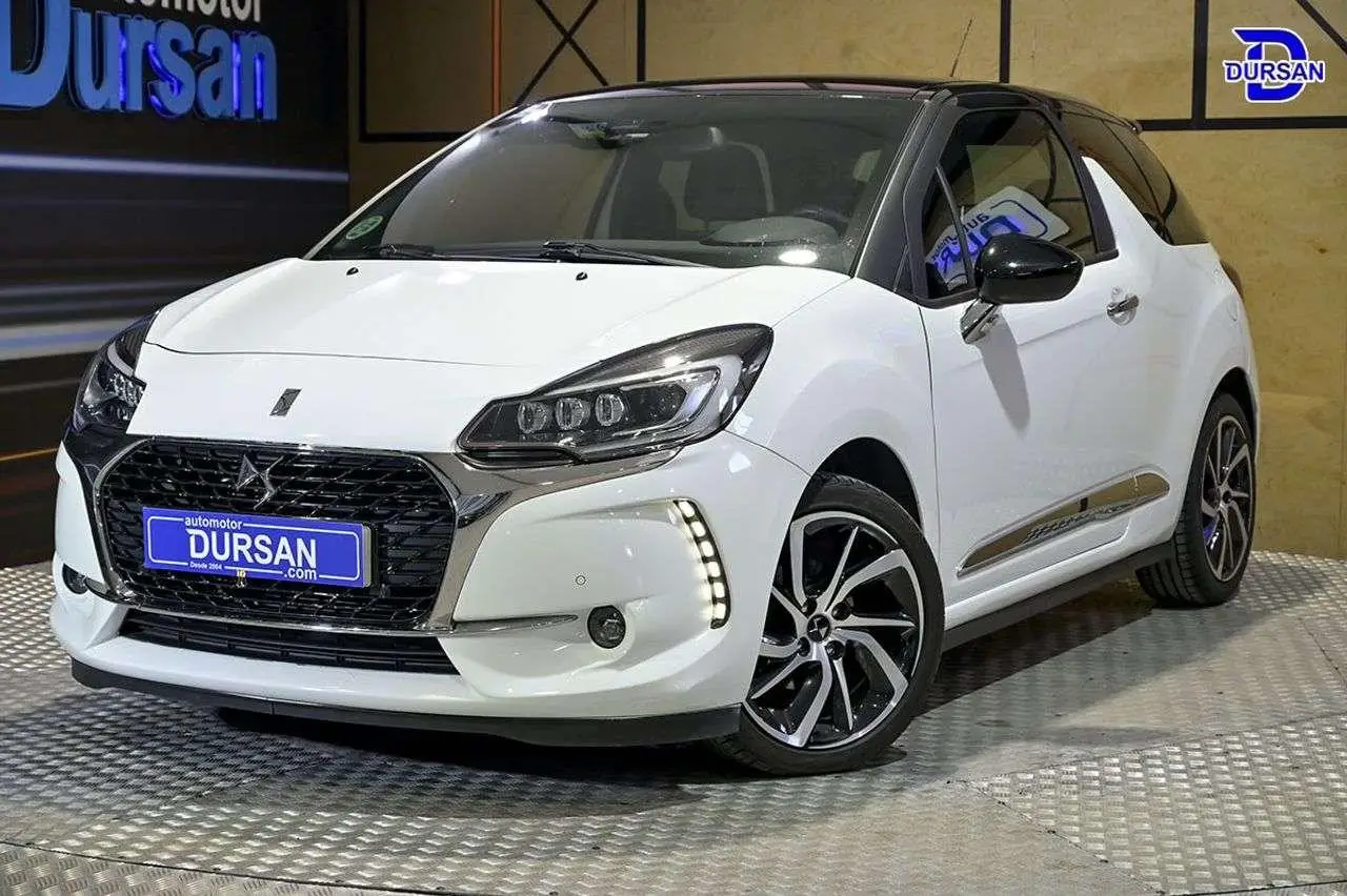 Photo 1 : Ds Automobiles Ds3 2017 Essence