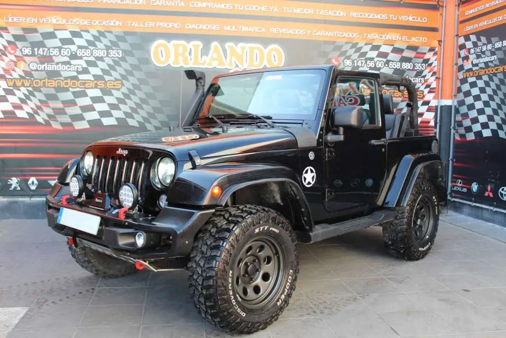 Photo 1 : Jeep Wrangler 2015 Diesel