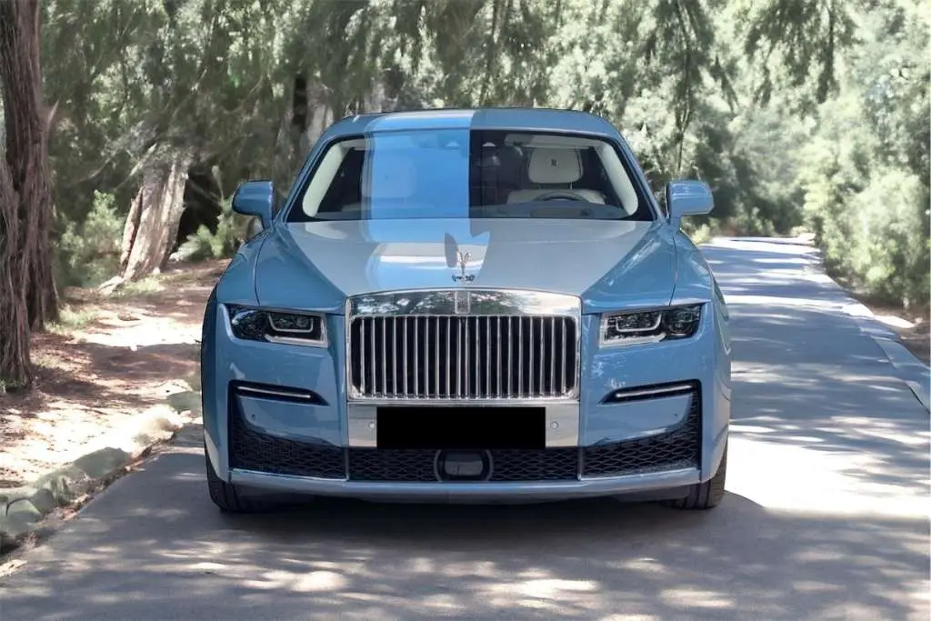 Photo 1 : Rolls-royce Ghost 2024 Petrol