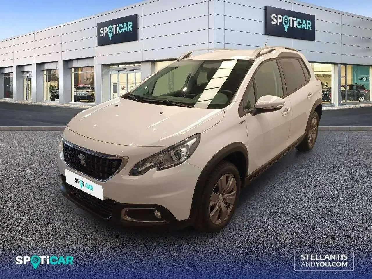 Photo 1 : Peugeot 2008 2019 Petrol