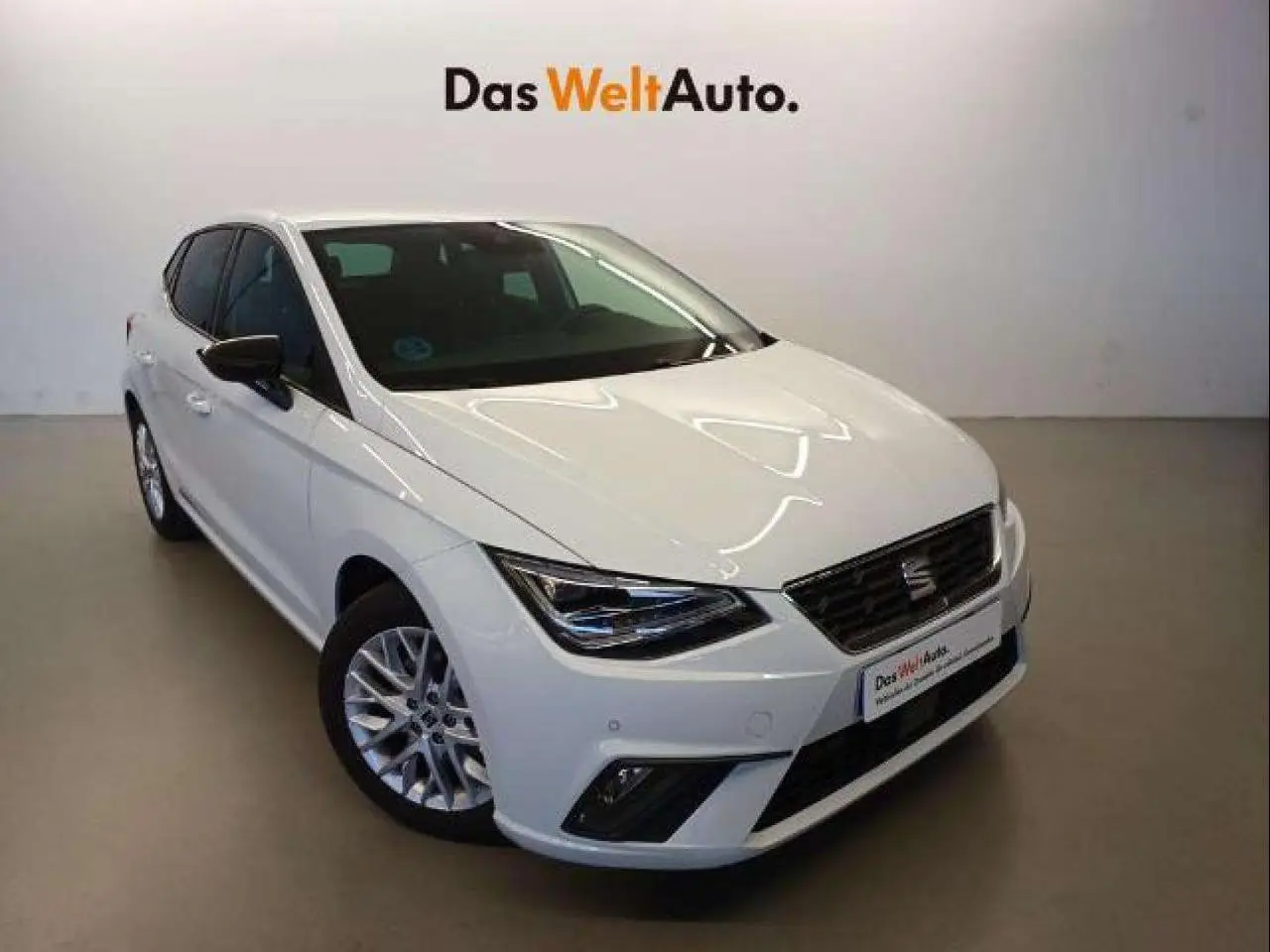 Photo 1 : Seat Ibiza 2023 Petrol