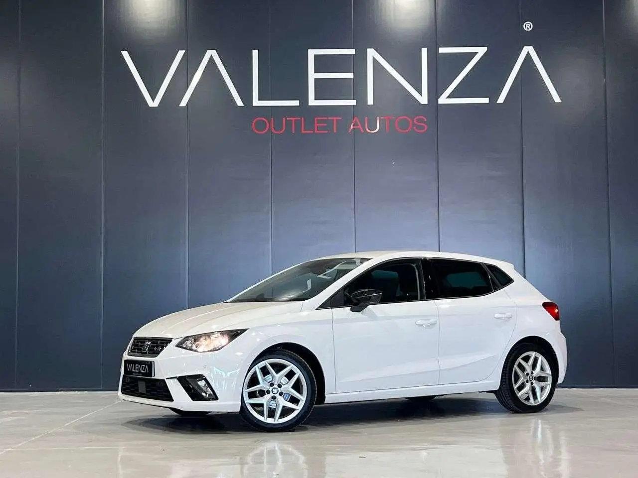 Photo 1 : Seat Ibiza 2019 Essence