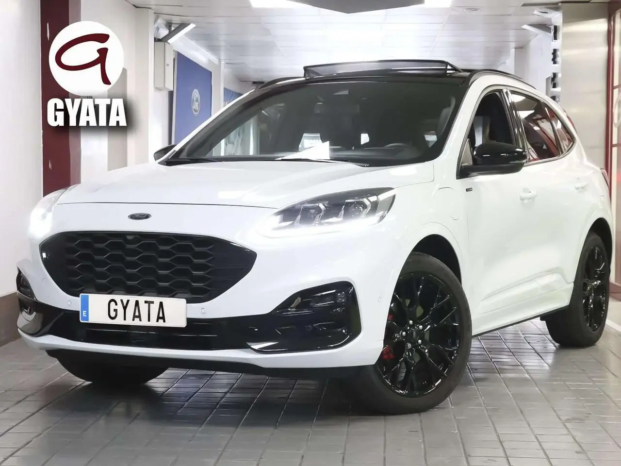 Photo 1 : Ford Kuga 2023 Autres