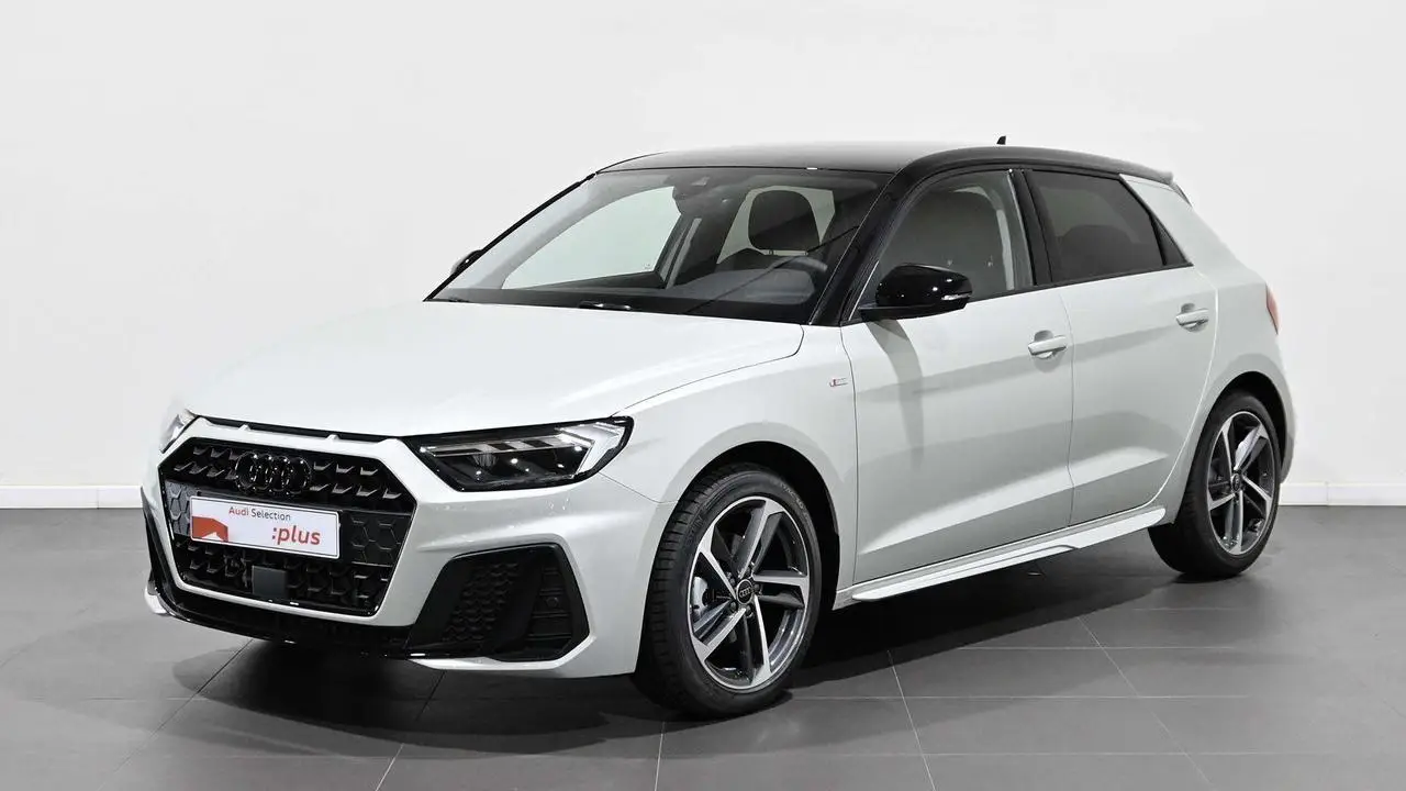 Photo 1 : Audi A1 2023 Petrol