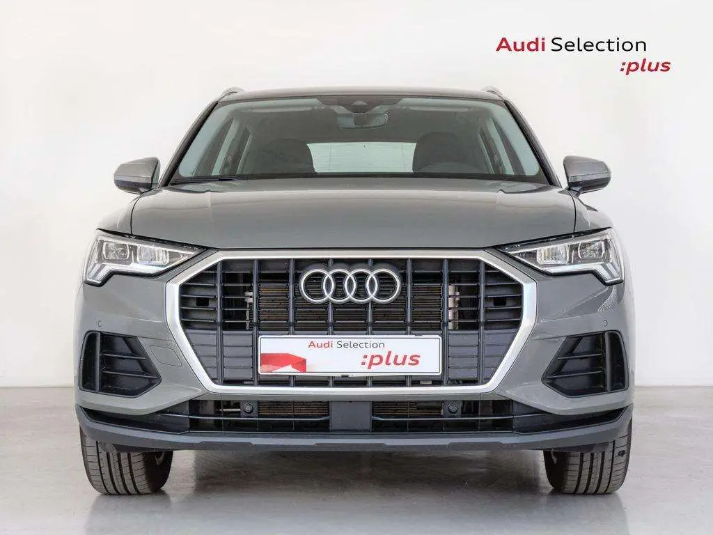 Photo 1 : Audi Q3 2024 Hybride