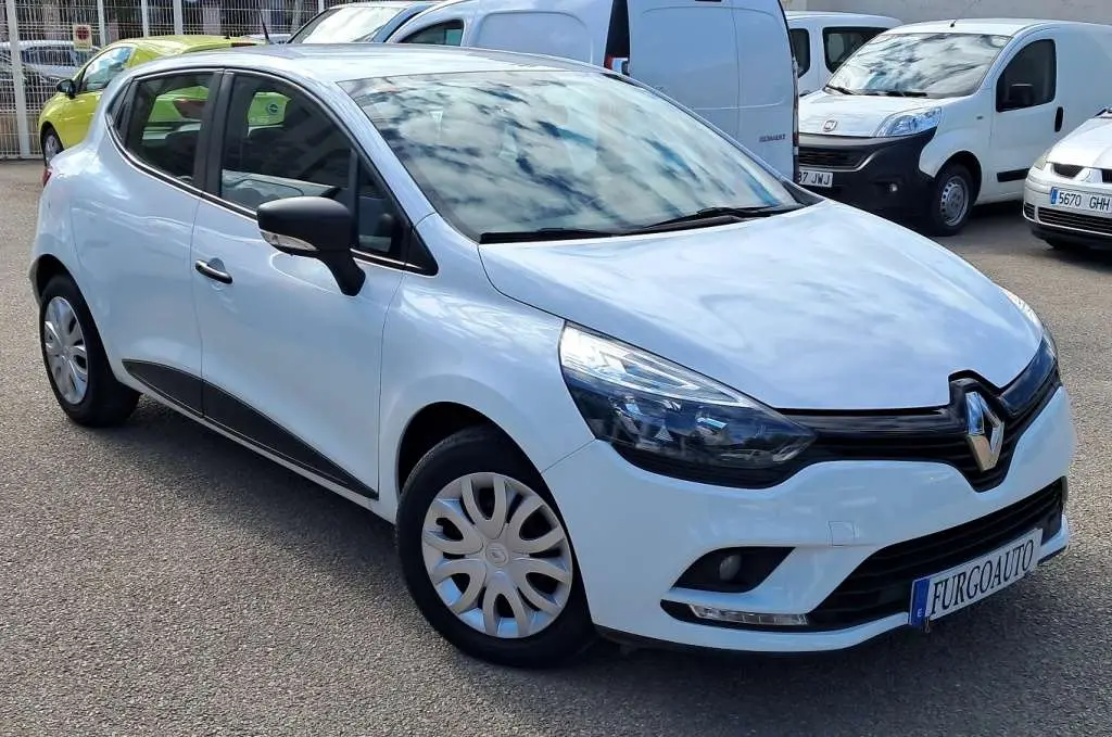 Photo 1 : Renault Clio 2019 Essence