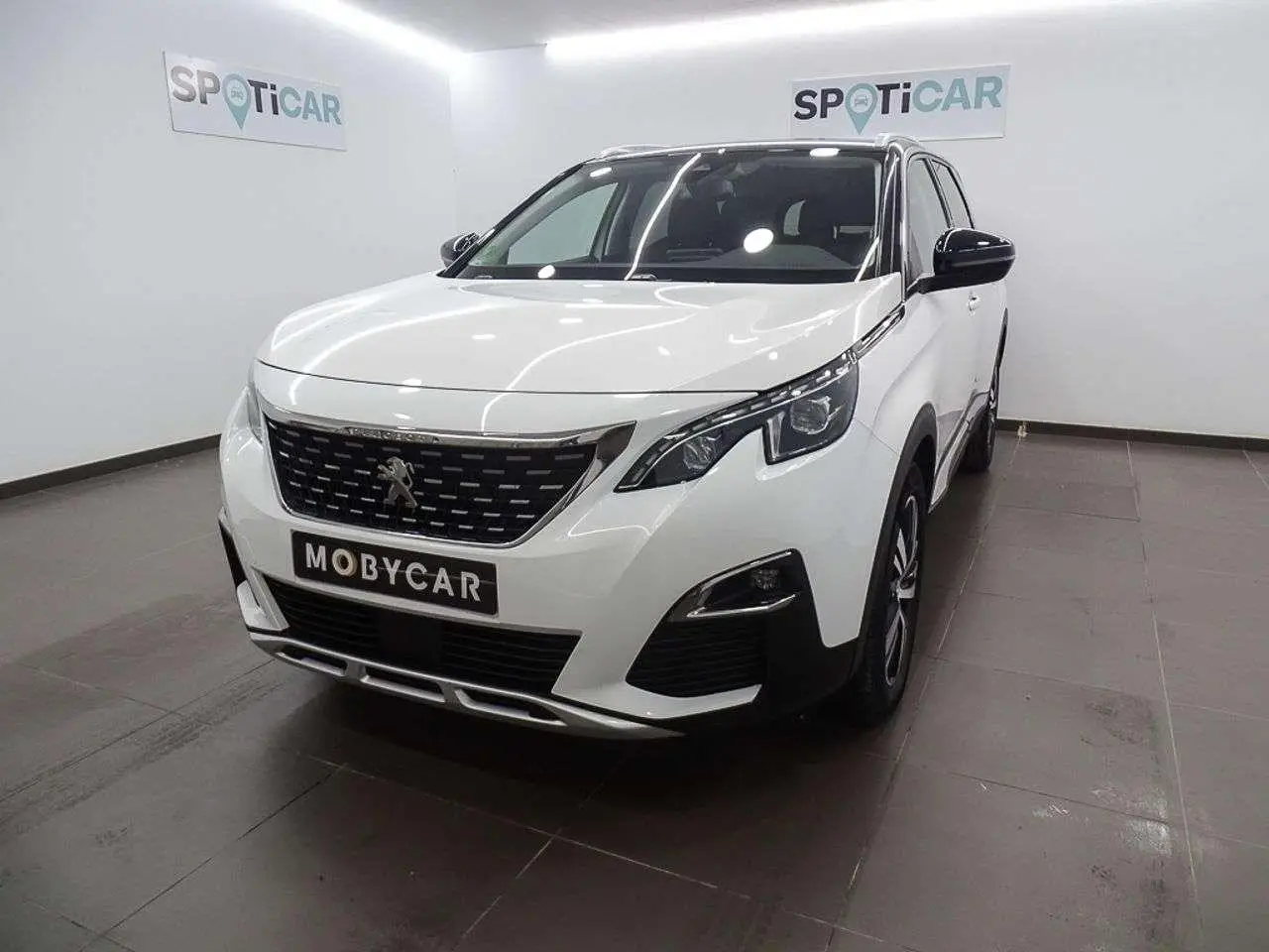 Photo 1 : Peugeot 5008 2020 Diesel