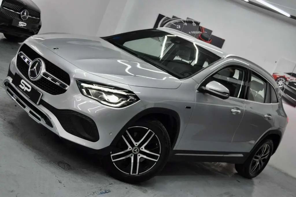 Photo 1 : Mercedes-benz Classe Gla 2021 Hybride