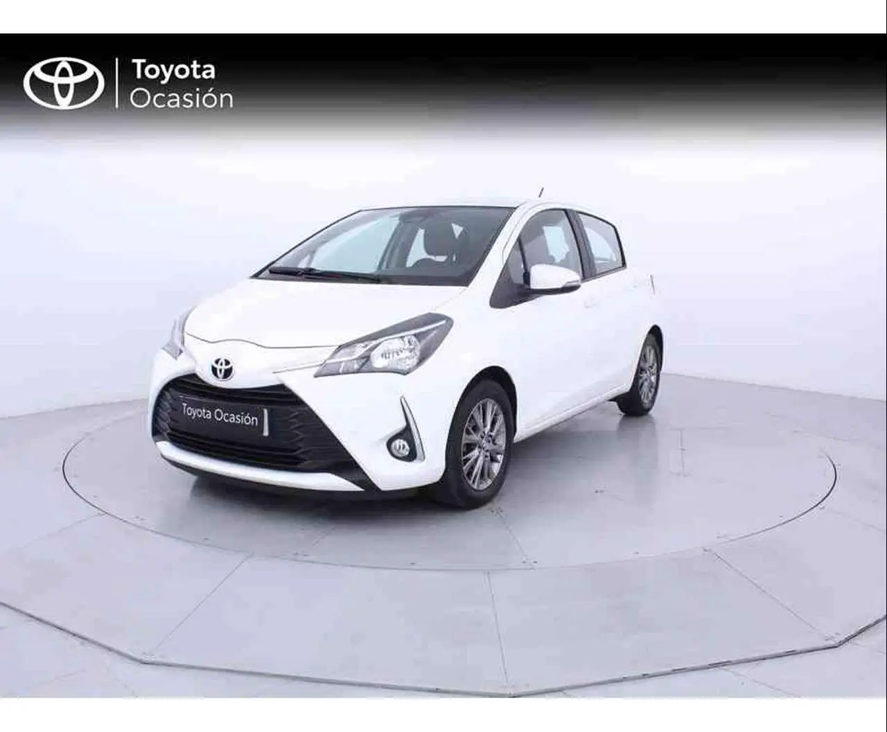 Photo 1 : Toyota Yaris 2019 Petrol