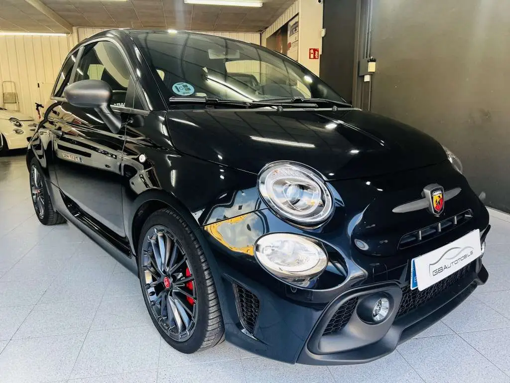 Photo 1 : Abarth 695 2022 Petrol