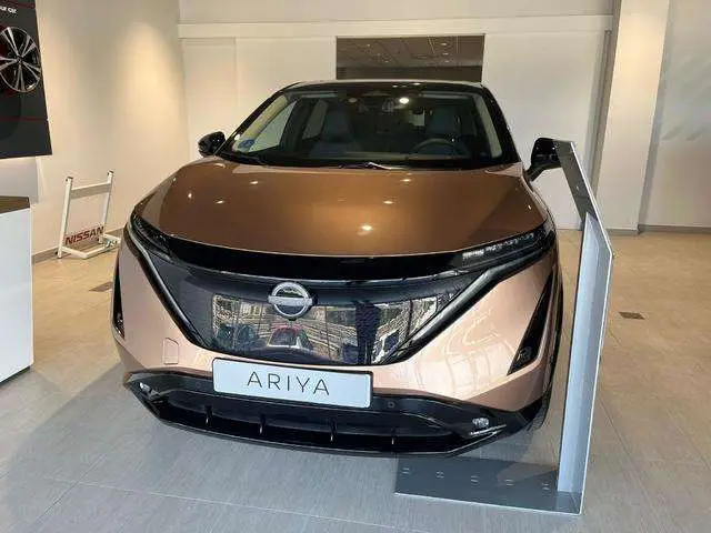 Photo 1 : Nissan Ariya 2022 Électrique