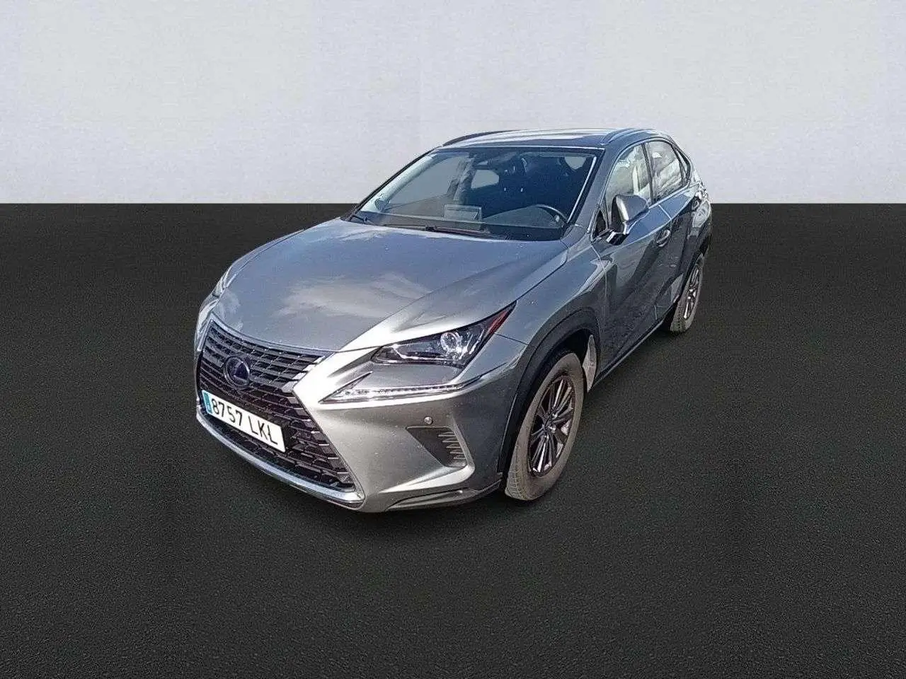 Photo 1 : Lexus Nx 2020 Hybrid