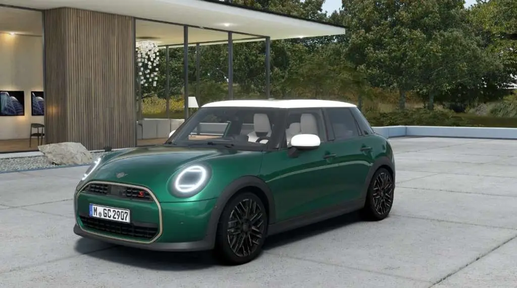 Photo 1 : Mini Cooper 2024 Petrol