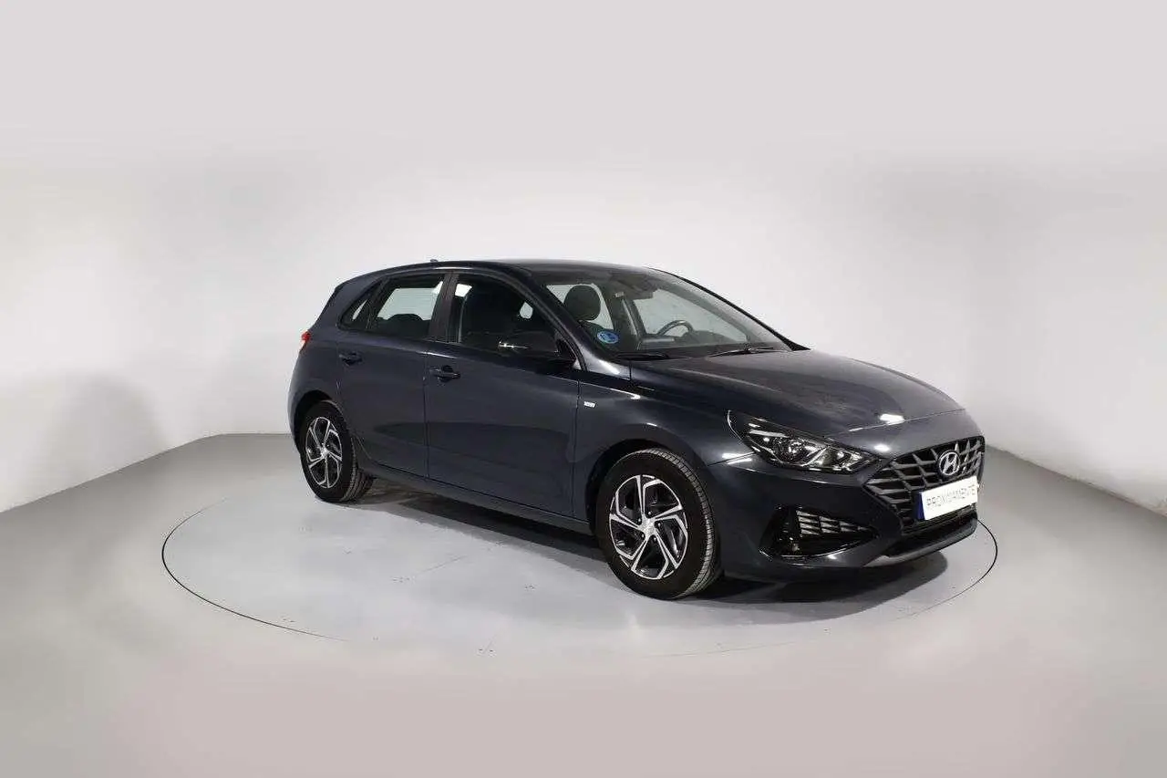 Photo 1 : Hyundai I30 2022 Petrol