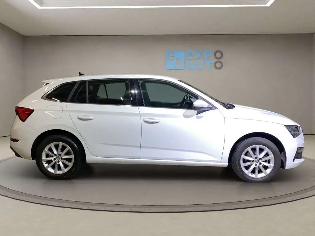 Photo 1 : Skoda Scala 2021 Petrol