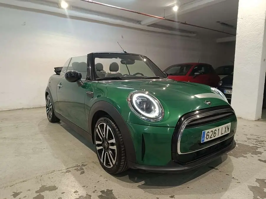 Photo 1 : Mini Cooper 2022 Petrol