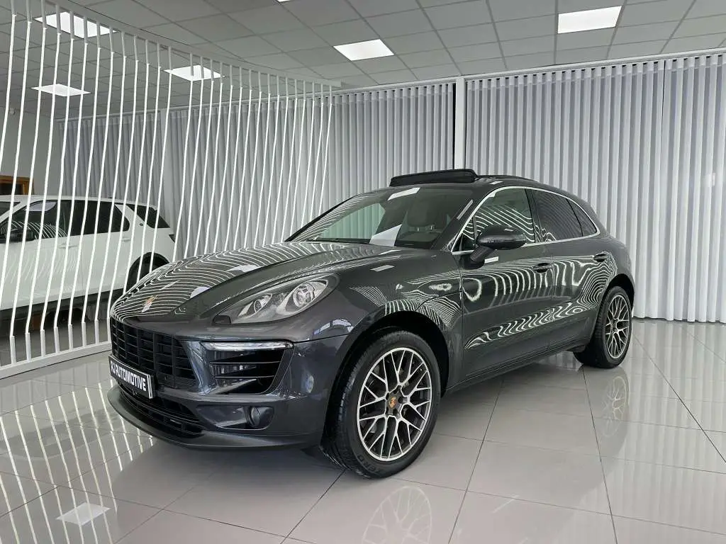 Photo 1 : Porsche Macan 2019 Essence