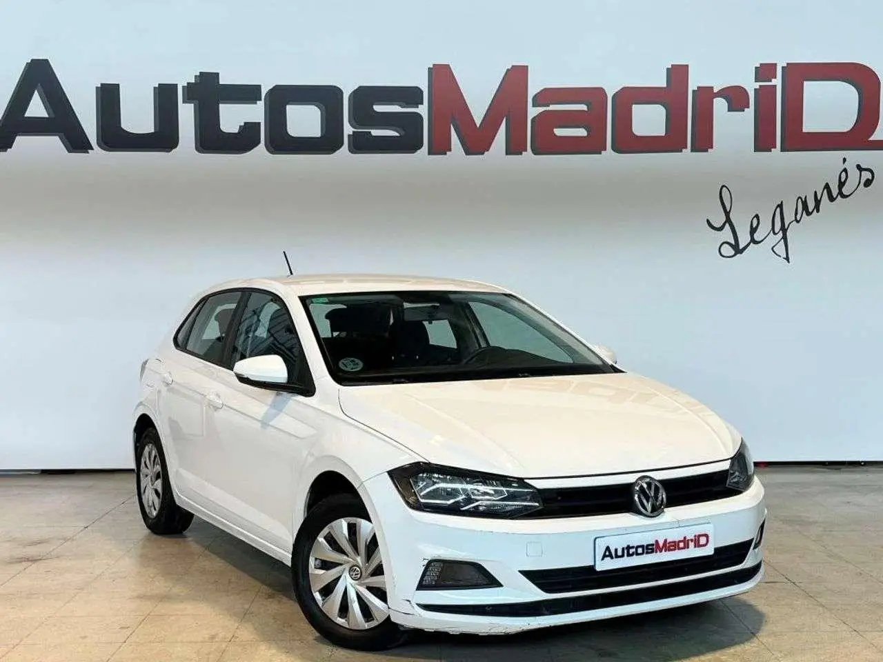 Photo 1 : Volkswagen Polo 2019 Petrol